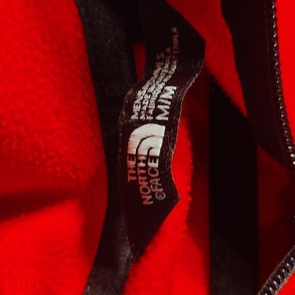 The North Face Black and Red Hooded Track Jacket Sz M - Picture 5 of 10